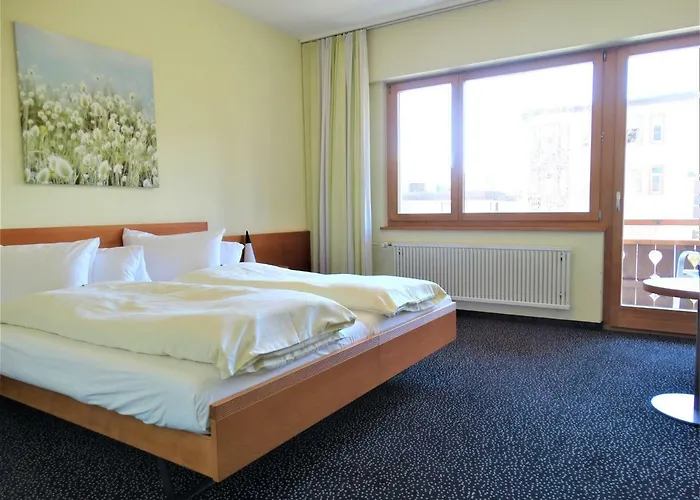 Buendnerhof فندق دافوس