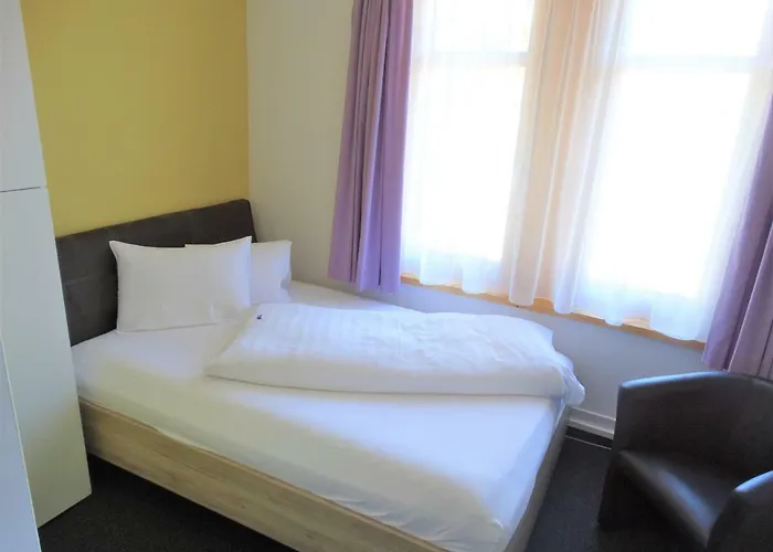 Buendnerhof فندق